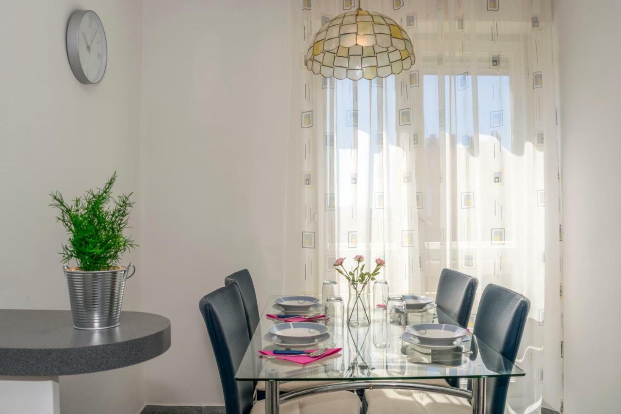 Apartment Azure